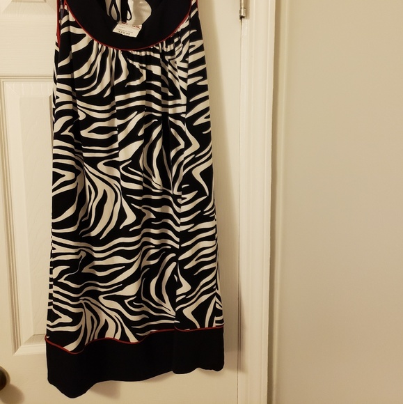 NWT Dress - Picture 2 of 3